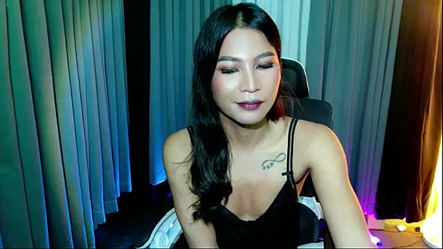 YourPrettyBella_TS live sex cam