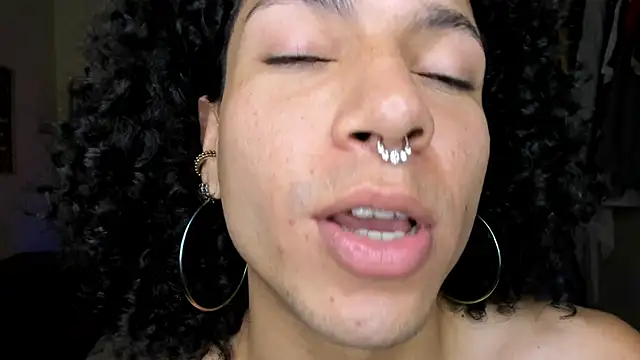 Angel_White25 live sex cam