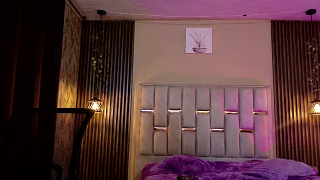 Sky_Rivers live sex cam