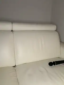 ilariea_girl live sex cam