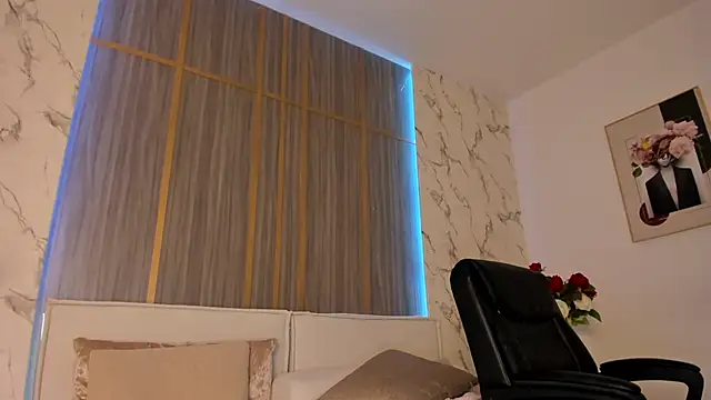 IsabellaAllen live sex cam