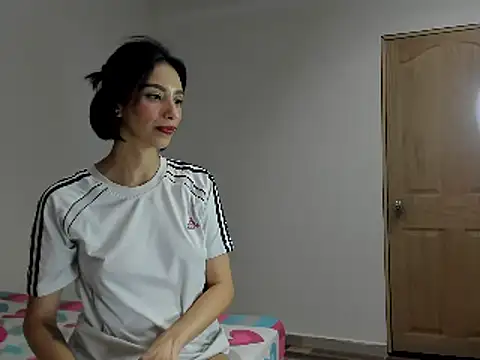 Linda-Rouse1's cam snapshot