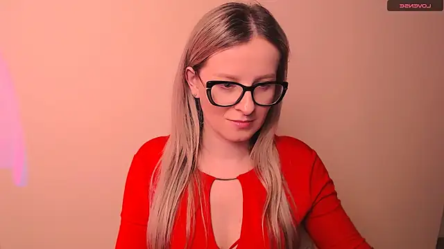 AnnePeach's cam snapshot