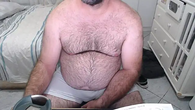 MysterBearMG live sex cam