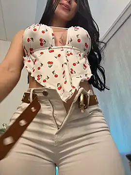 rubyhill_2711's cam snapshot