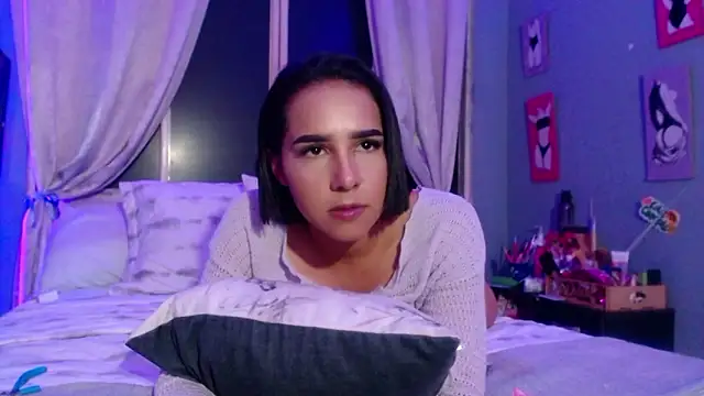 Evelyn_lovers_'s cam snapshot