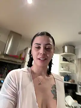 daniella_monroe's cam snapshot