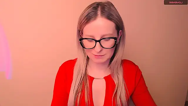 AnnePeach's cam snapshot