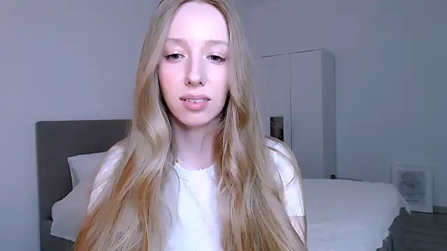 Luna_insniity's cam snapshot