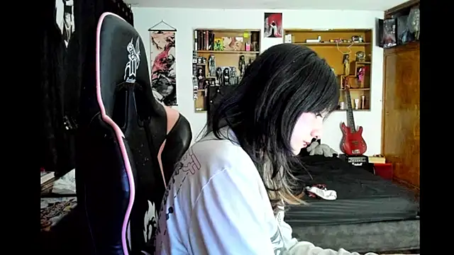 Maki_Zein_'s cam snapshot