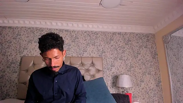 NoaahTylor's cam snapshot