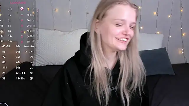 MicheleHonas's cam snapshot