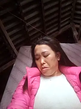 dakota-kis's cam snapshot