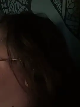 _maracr19_'s cam snapshot