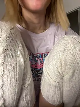 SweetBunnyGF live sex cam