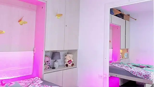 KellyKallahan's cam snapshot