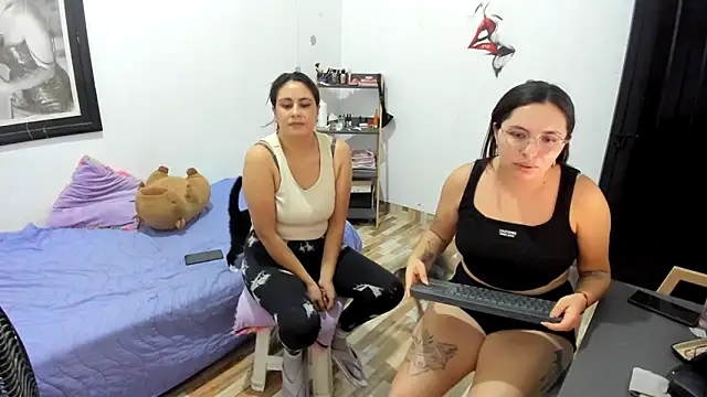 _girls_on_fire_ live sex cam