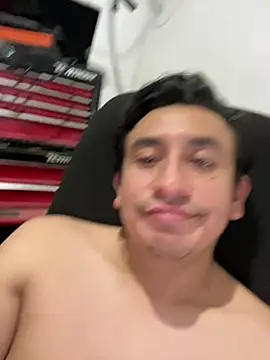 manrrique4567 live sex cam