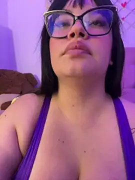 Emily_Taylor2 live sex cam