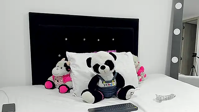 DanielaWane's cam snapshot