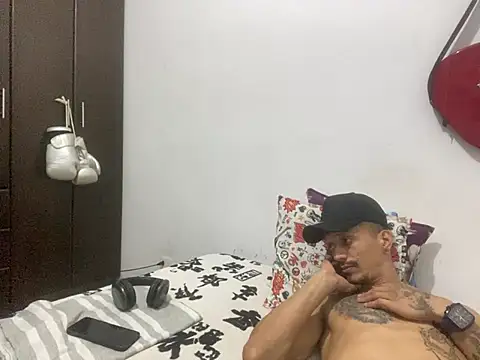 Andreyssantos's cam snapshot