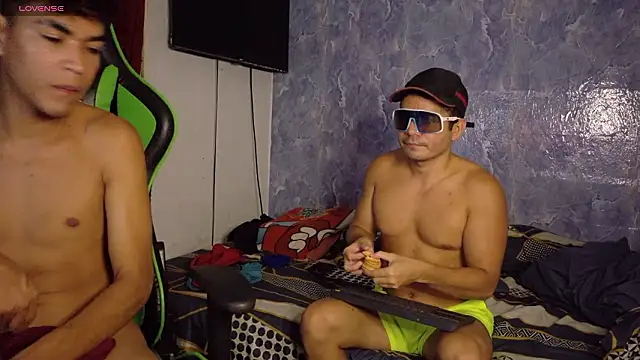 hotboys1924's cam snapshot