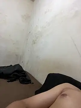 Magosupreme's cam snapshot