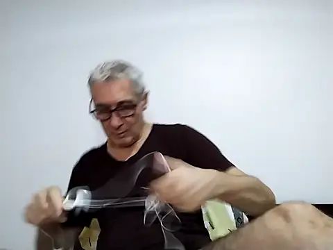 BIGUNCUTHARDCOCK's cam snapshot