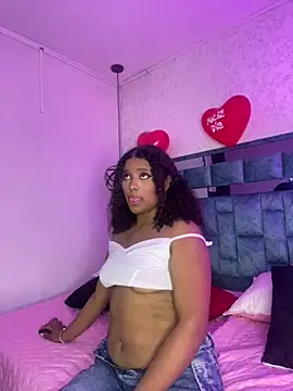 canelaa_sweet5's cam snapshot