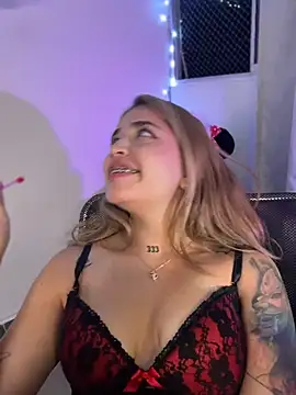 JoselinFlower_'s cam snapshot