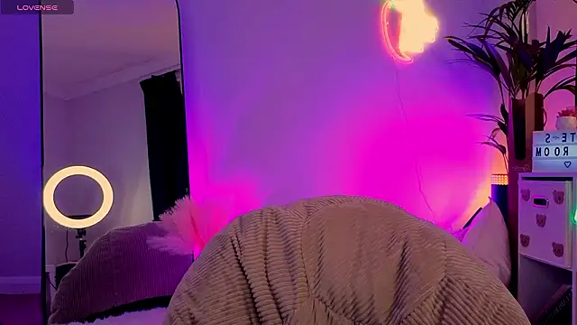 KatherineSwan's cam snapshot