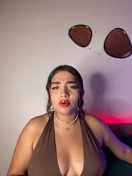 Midary_pink's cam snapshot