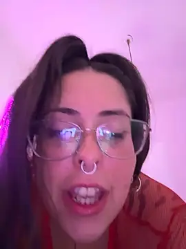 Mizztikaa live sex cam