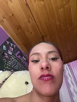 Emily-Fire live sex cam