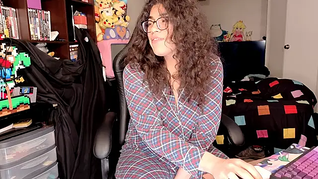 ShinyCherub live sex cam