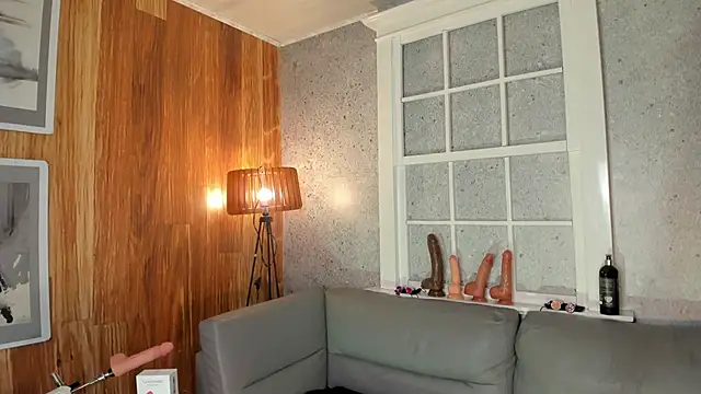 LucyLovelyy live sex cam