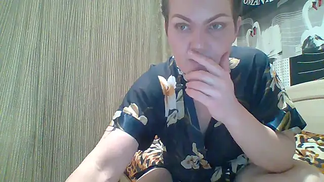 HelenPassion's cam snapshot