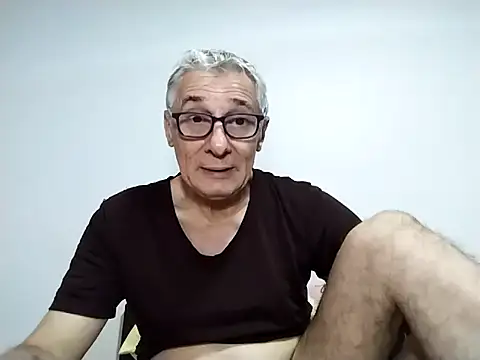 BIGUNCUTHARDCOCK live sex cam