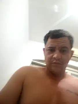 comcoroas live sex cam