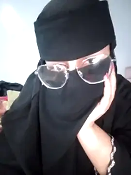 Kawtr9ahbtk's cam snapshot