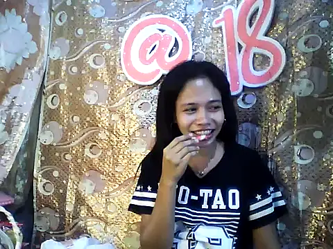 PinaySkinnyGirl live sex cam