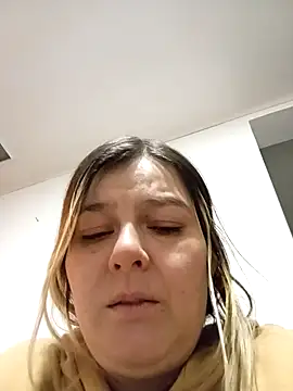 Fernandar2025 live sex cam