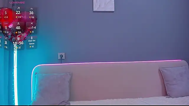 Malika_Lisan's cam snapshot