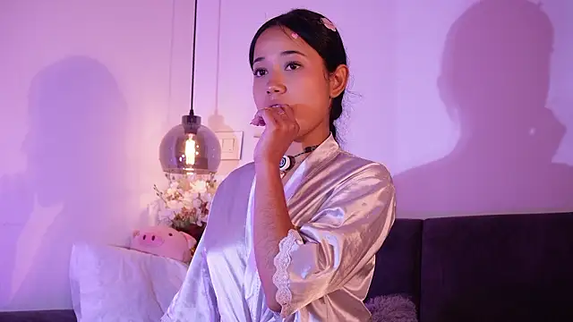 littlee_Sophi_'s cam snapshot