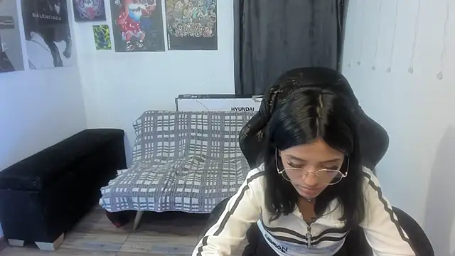 Candy__Girll18's cam snapshot