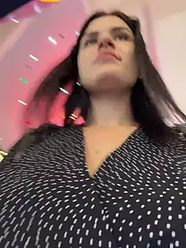 MiraReach live sex cam