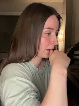 nerdynina live sex cam