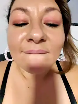 sakotodika's cam snapshot