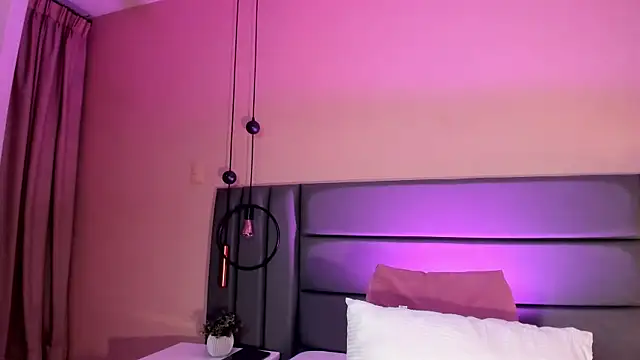 LilithEsme's cam snapshot