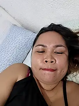 XXLorie_02's cam snapshot